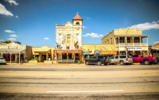 Wide shot of Fredericksburg Main Street.